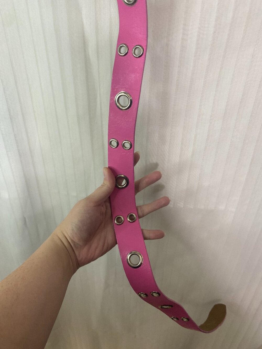 No Boundaries Pink Grommet Belt Womens L/XL Faux Leather Silver Tone Eyelet Y2K